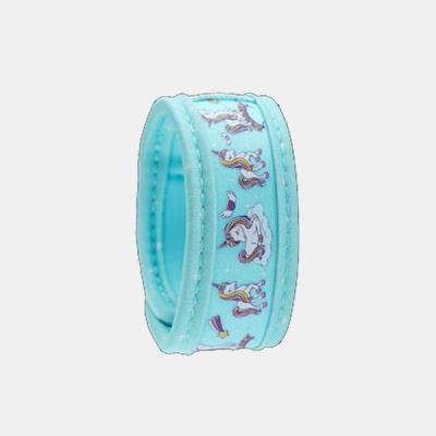 PARAKITO PULSEIRA CRIANCA AZUL UNICORNIO